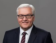 Ситуацию на Донбассе военным путем урегулировать невозможно /Штайнмайер/